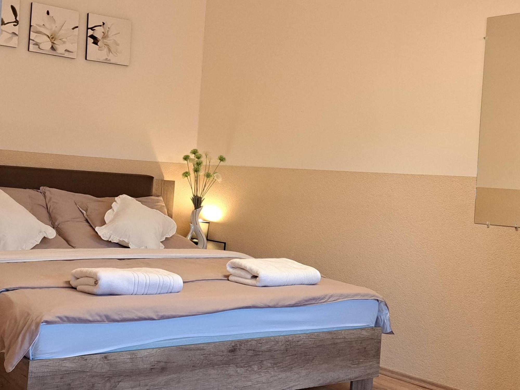 Orient Apartmanhaz Hotel apartamentowy Eger